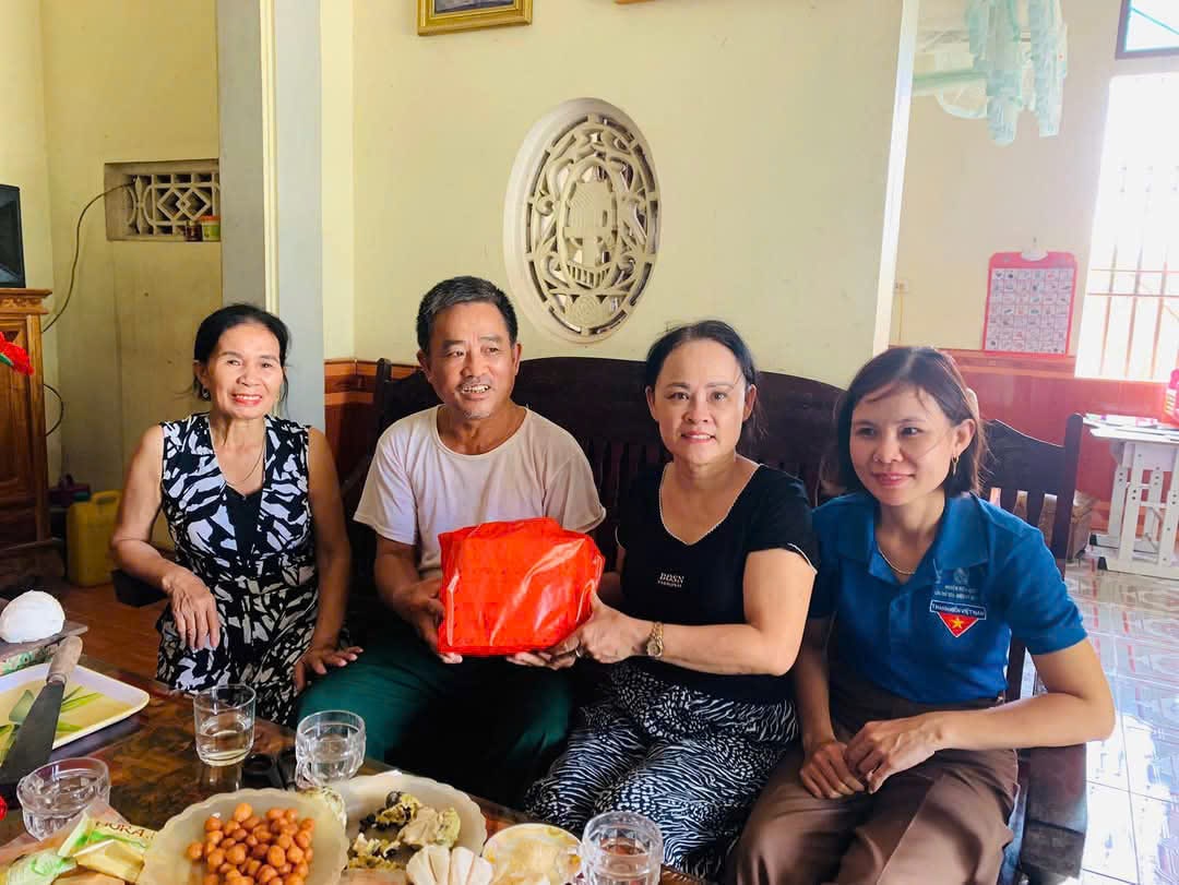 z6305158604961 9434556b764fdeb2bade653c4575b804 min