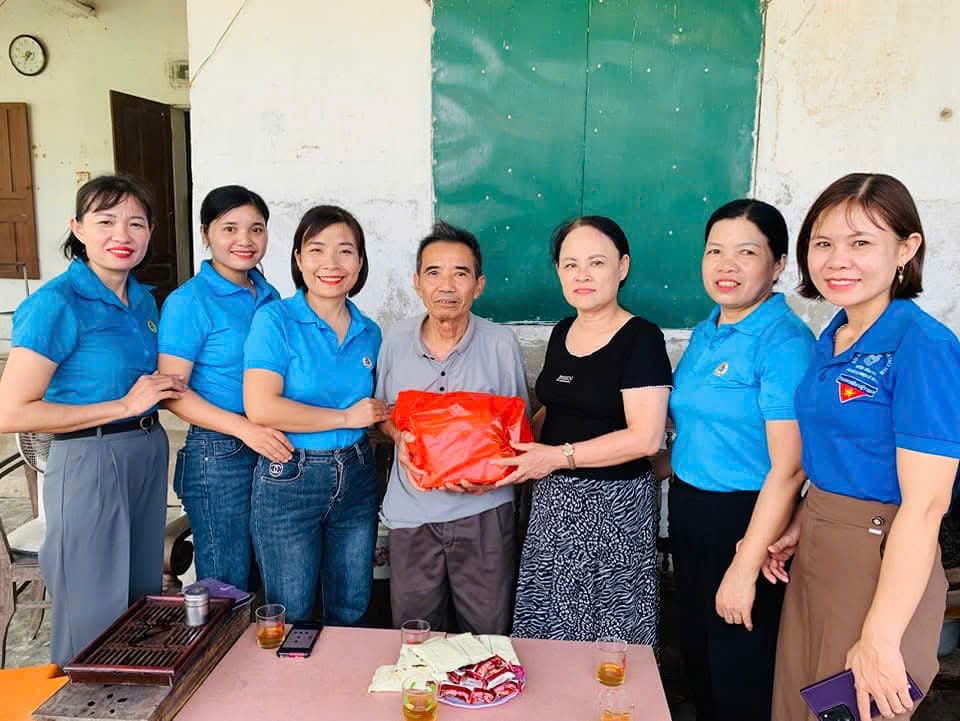 z6305158617486 d360f26f432b9be74ad28f300fb585fd min